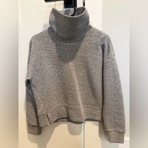 CALIA by Carrie Underwood Textured Gray Turtleneck Sweater